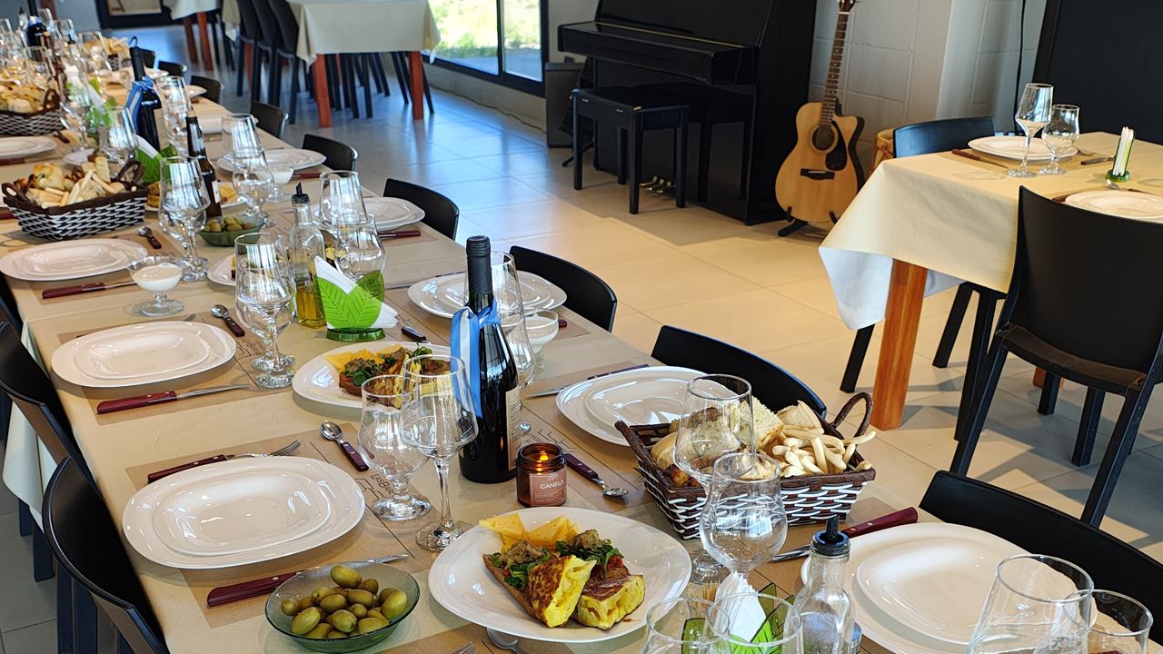 Visit And Wine Tasting At Las Bardas Ranch (2)